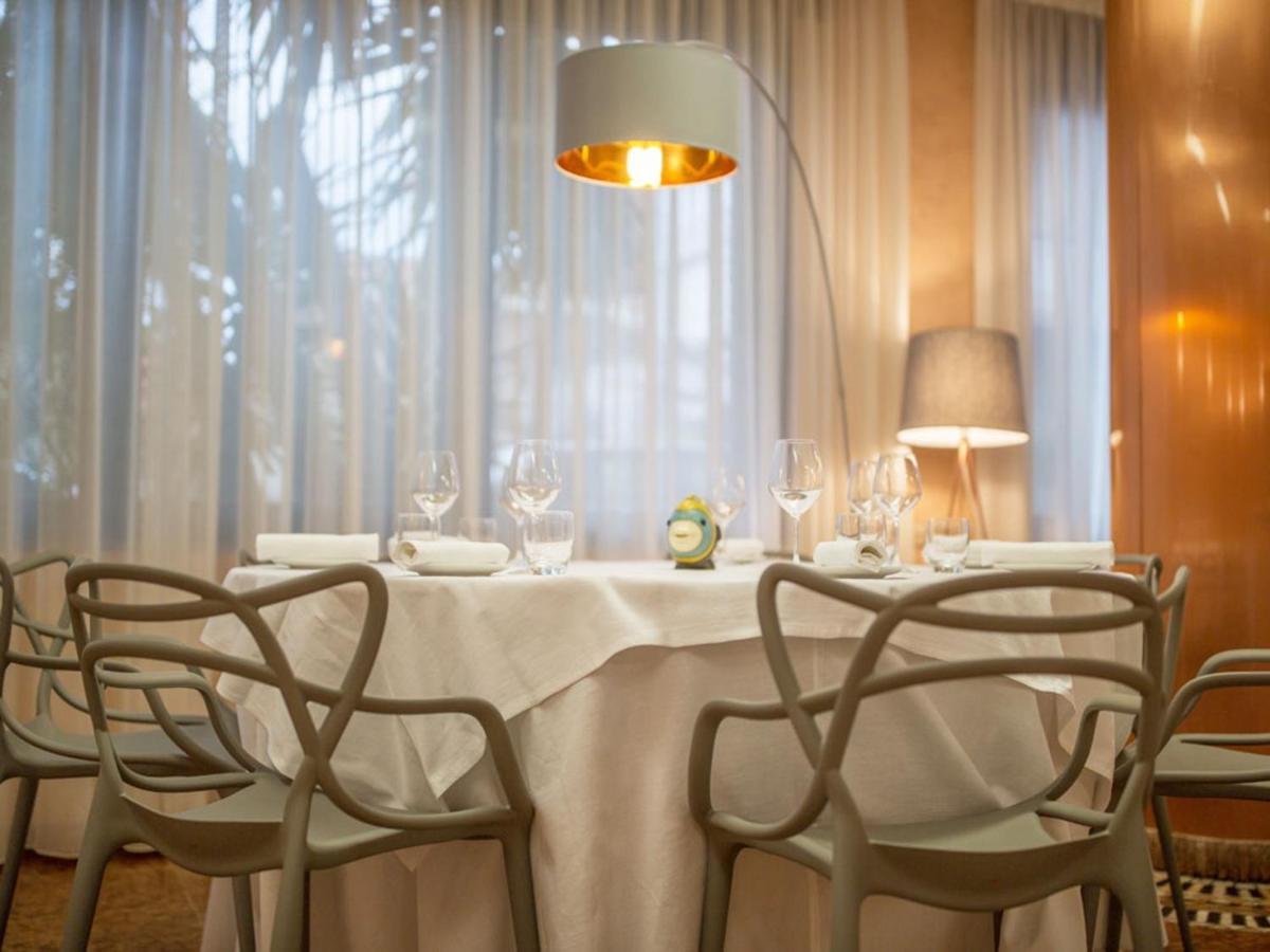 Ristorante Hotel Lucia - 100 Mt Dal Mare 朱利亚诺瓦 外观 照片
