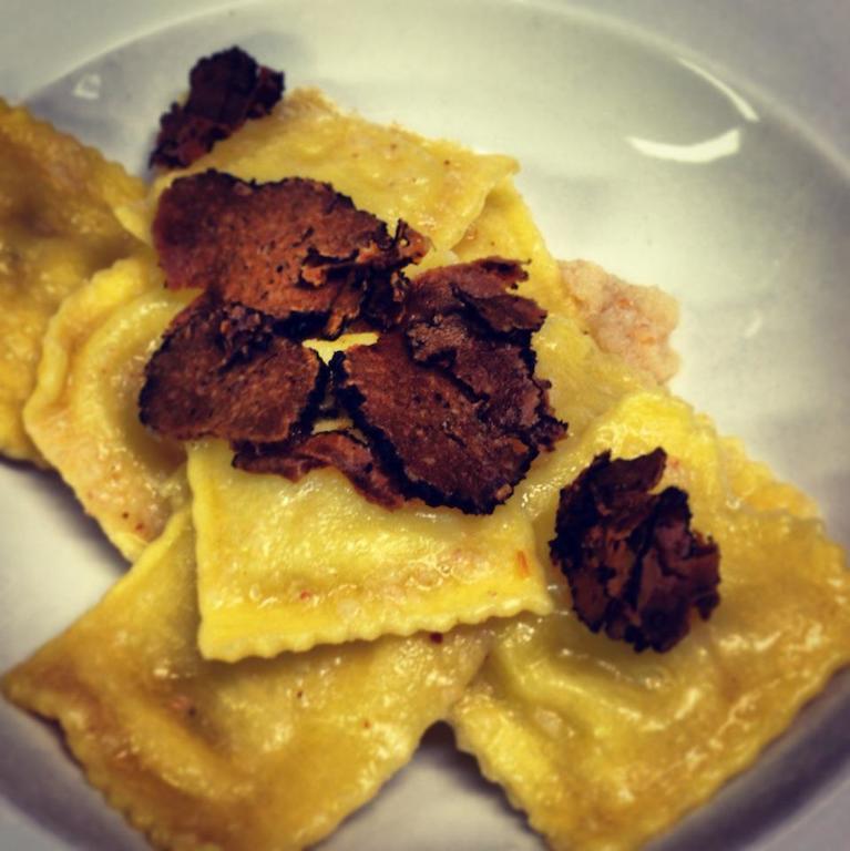 Ristorante Hotel Lucia - 100 Mt Dal Mare 朱利亚诺瓦 外观 照片