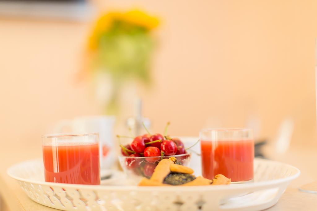 Ristorante Hotel Lucia - 100 Mt Dal Mare 朱利亚诺瓦 外观 照片